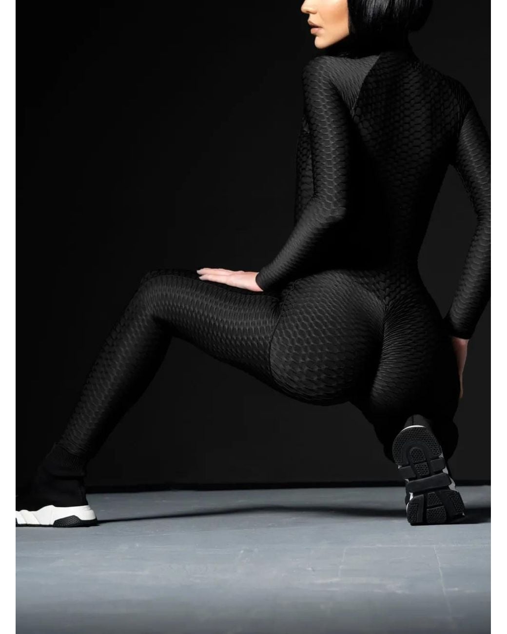 Tessitura Body Couture Black 3D Move Textured Long-Sleeved Fitted Jumpsuit