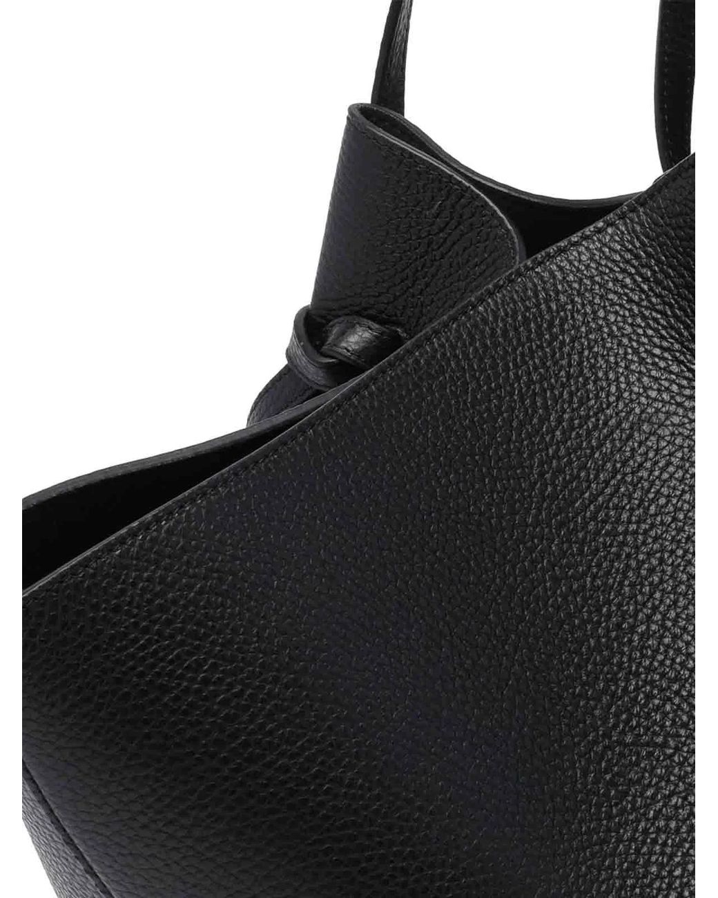 Yuzefi Black Large Mochi Shoulder Bag