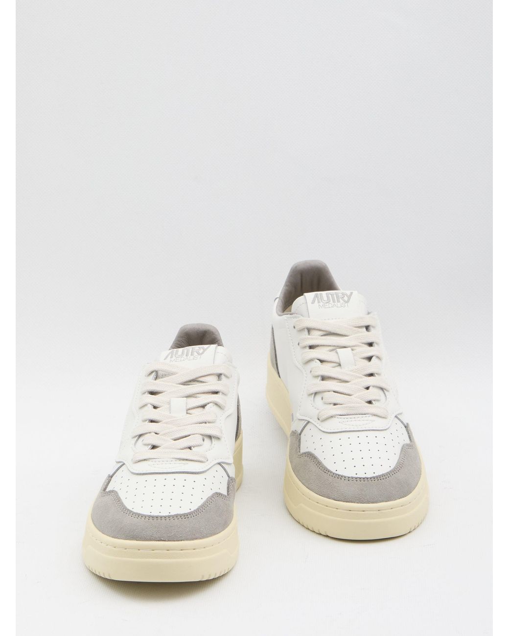 Autry White Medalist Low for men