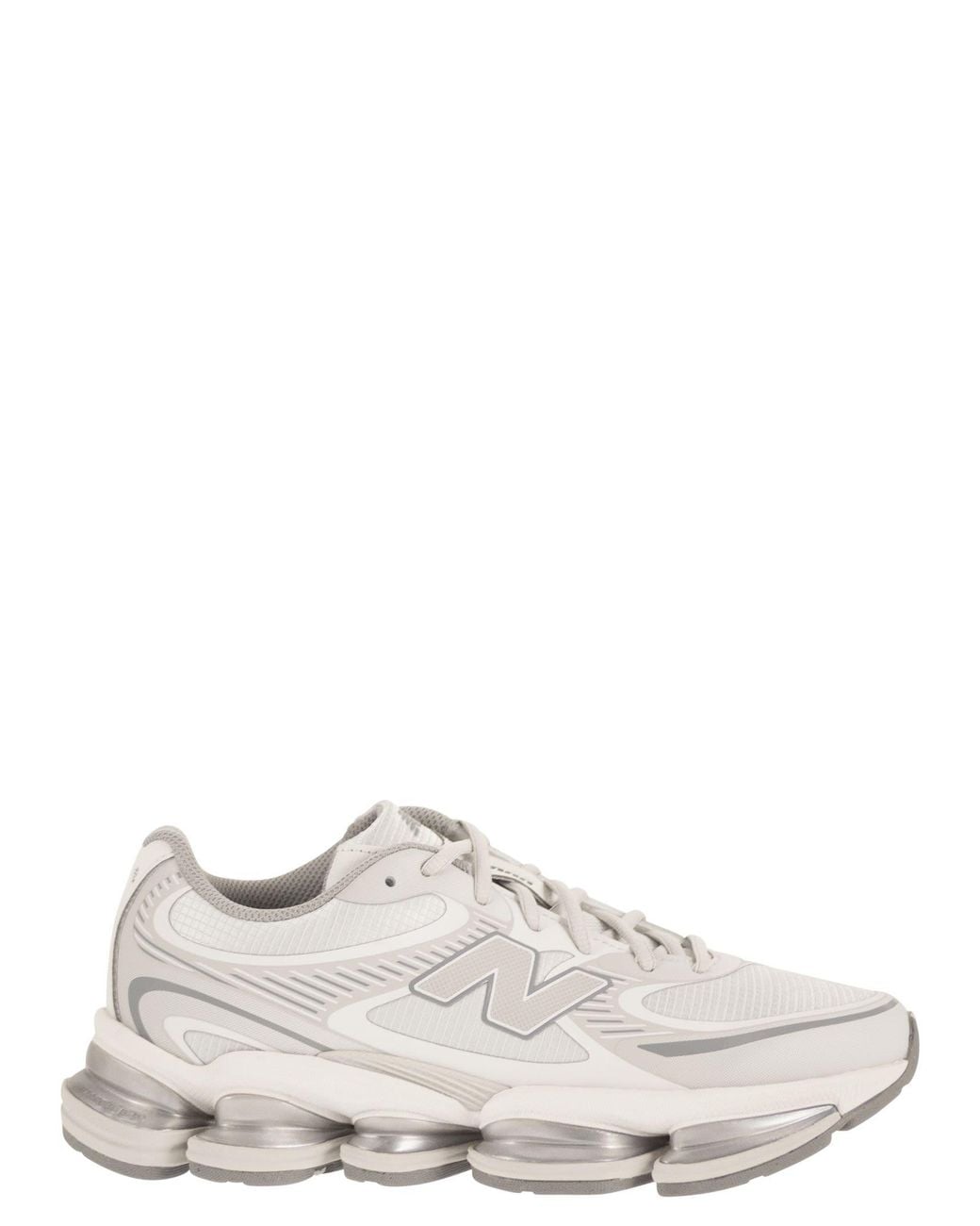 New Balance White Abzorb 2000