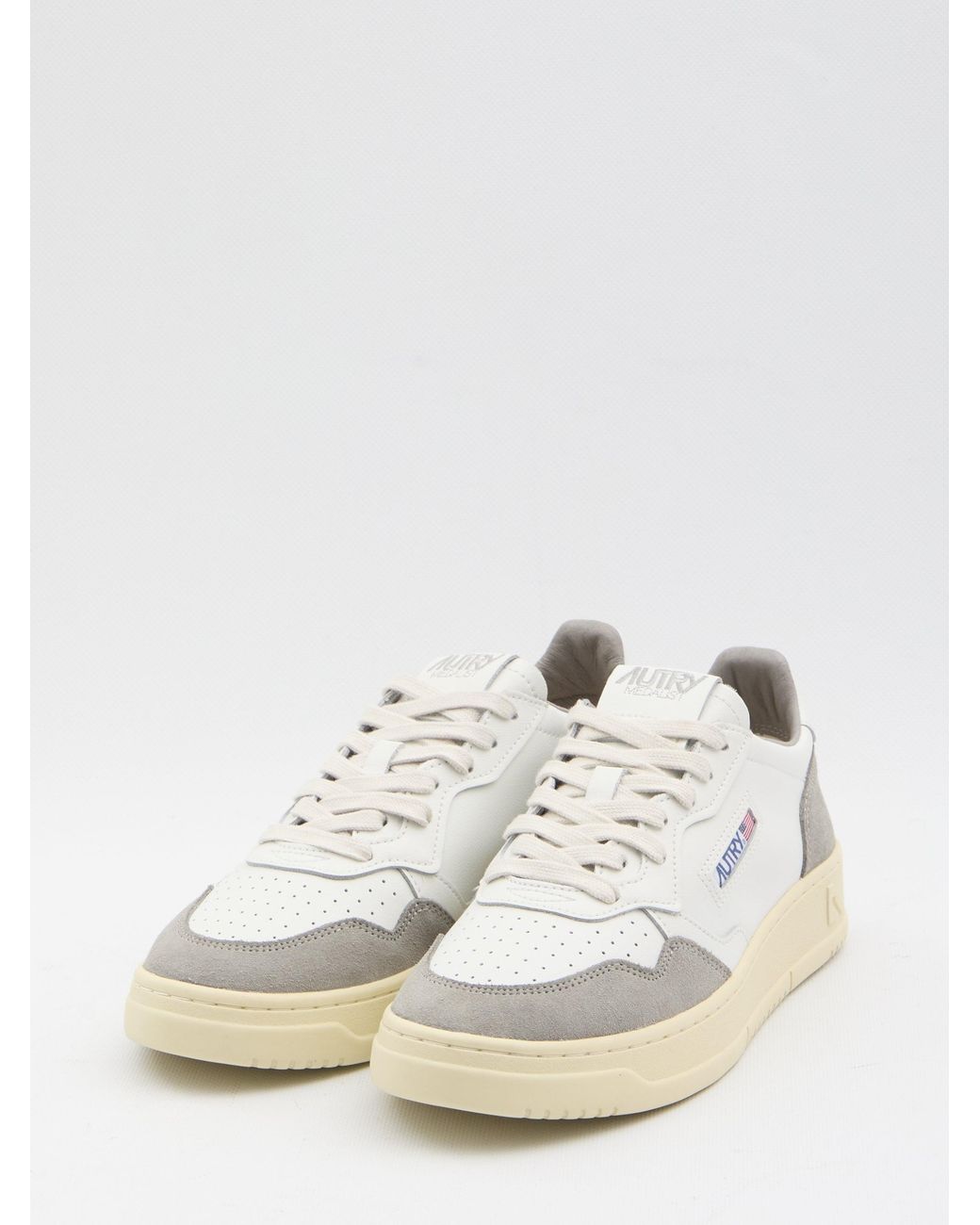 Autry White Medalist Low for men