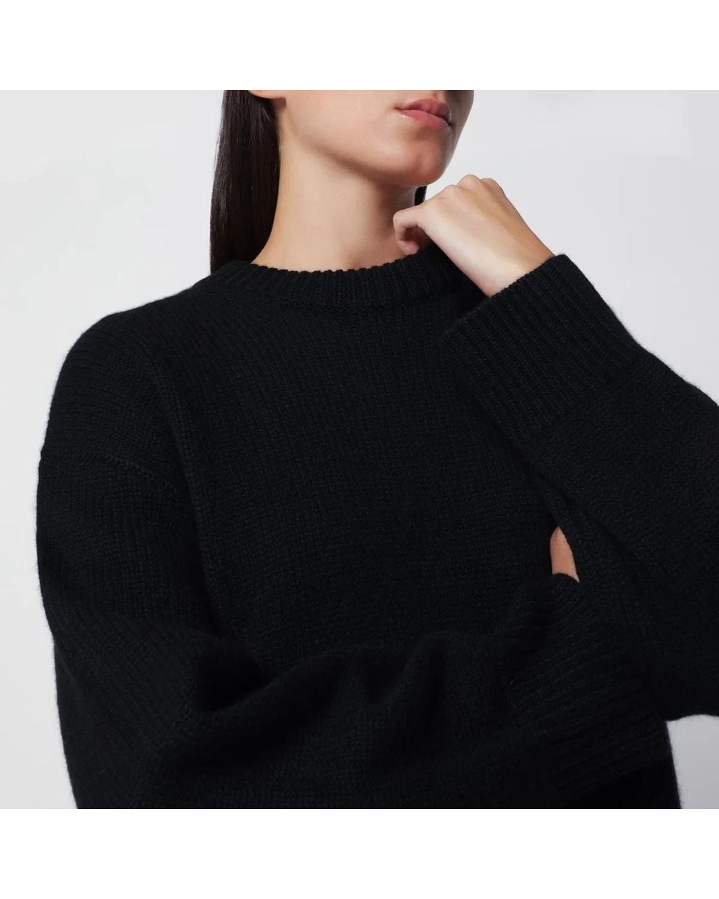 Lisa Yang Black Noor Crewneck Cashmere Sweater