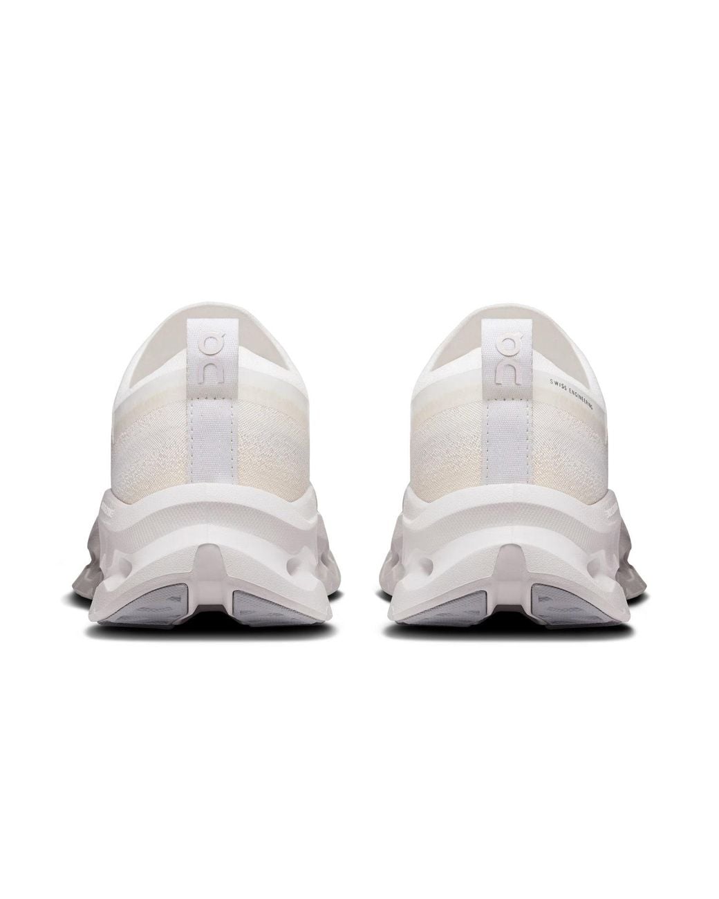 On Shoes White Cloudtilt Moon W