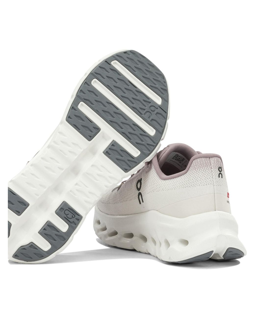 On Shoes White "Cloudtilt" Low-Top Sneakers