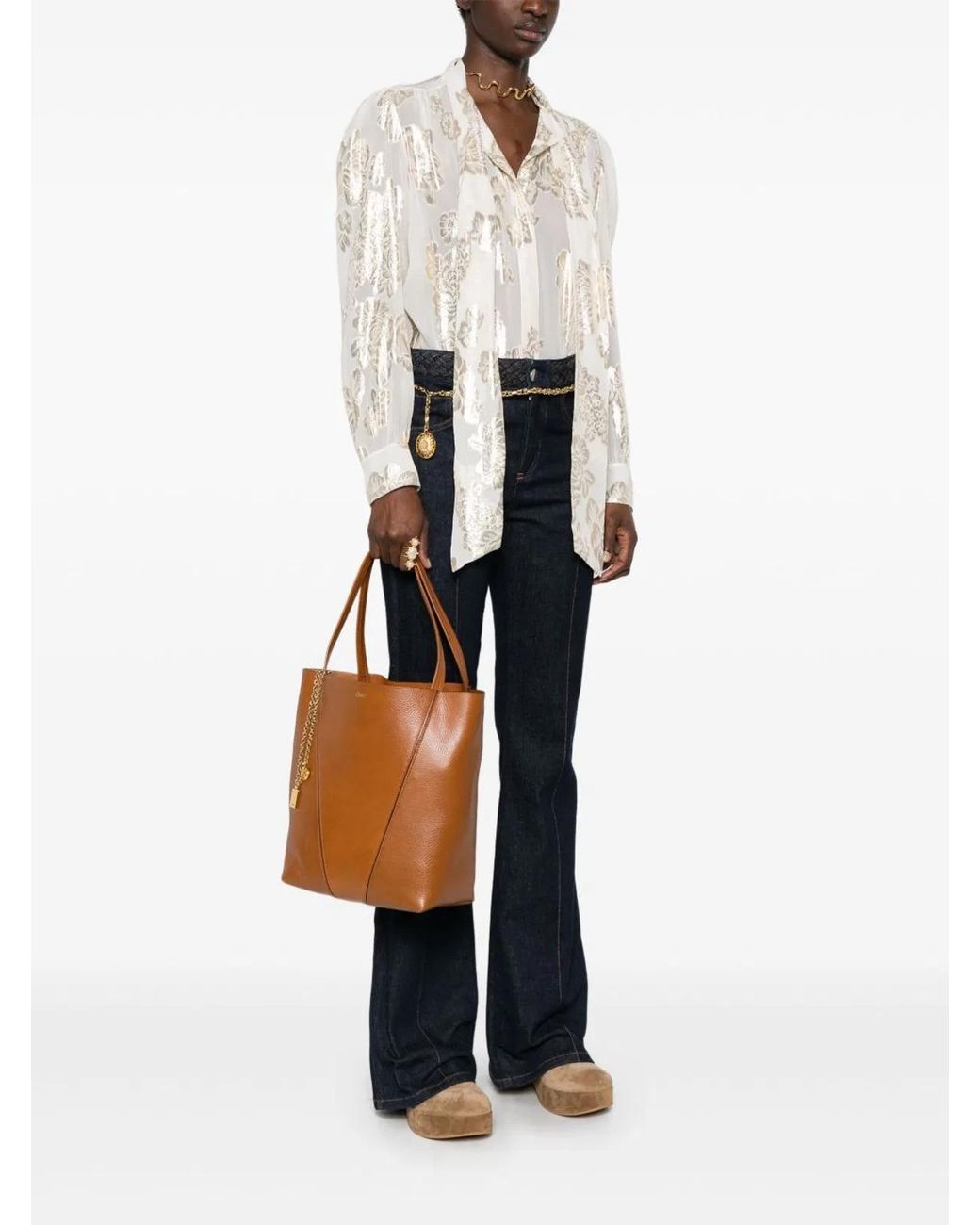 Chloé Brown Shoulder Bags