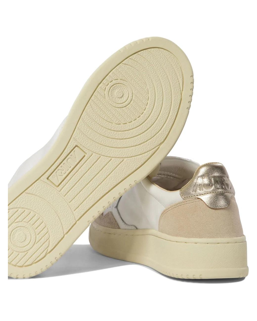 Autry White "Medalist Low" Sneakers
