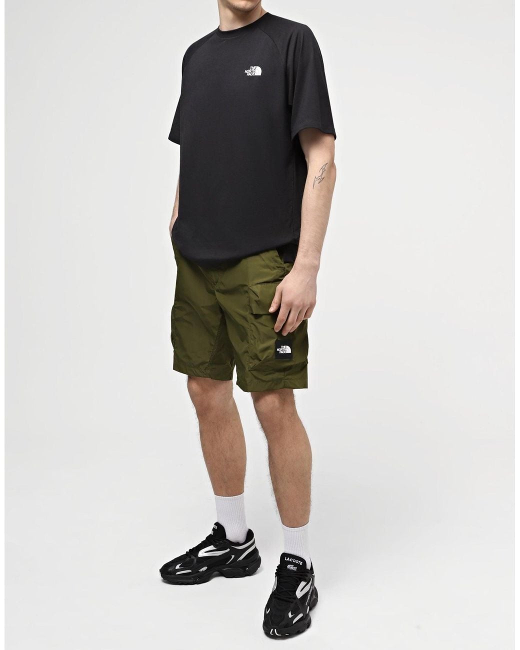 The North Face Green Nse Cargo Pocket Shorts for men