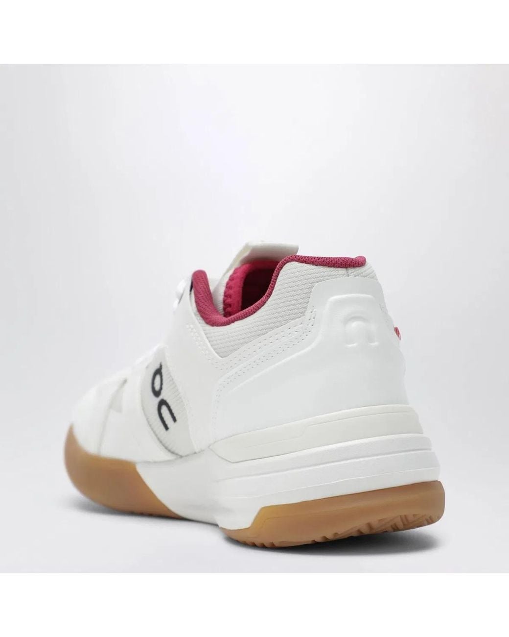 On Shoes White The Roger Clubhouse Pro Tennis Shoes
