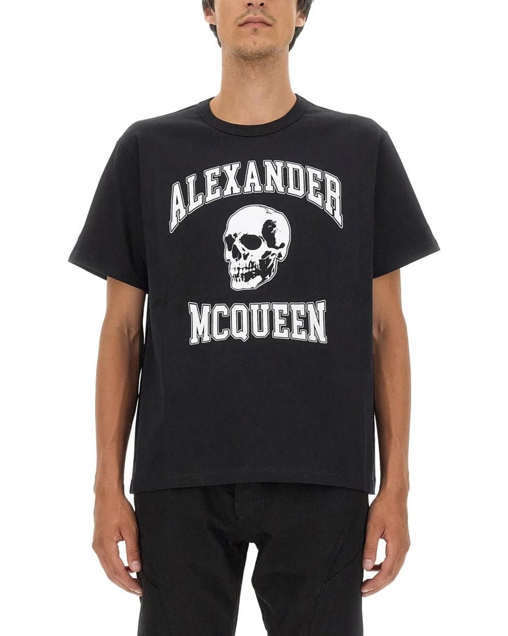 McQueen Black Skull Logo T-Shirt for men