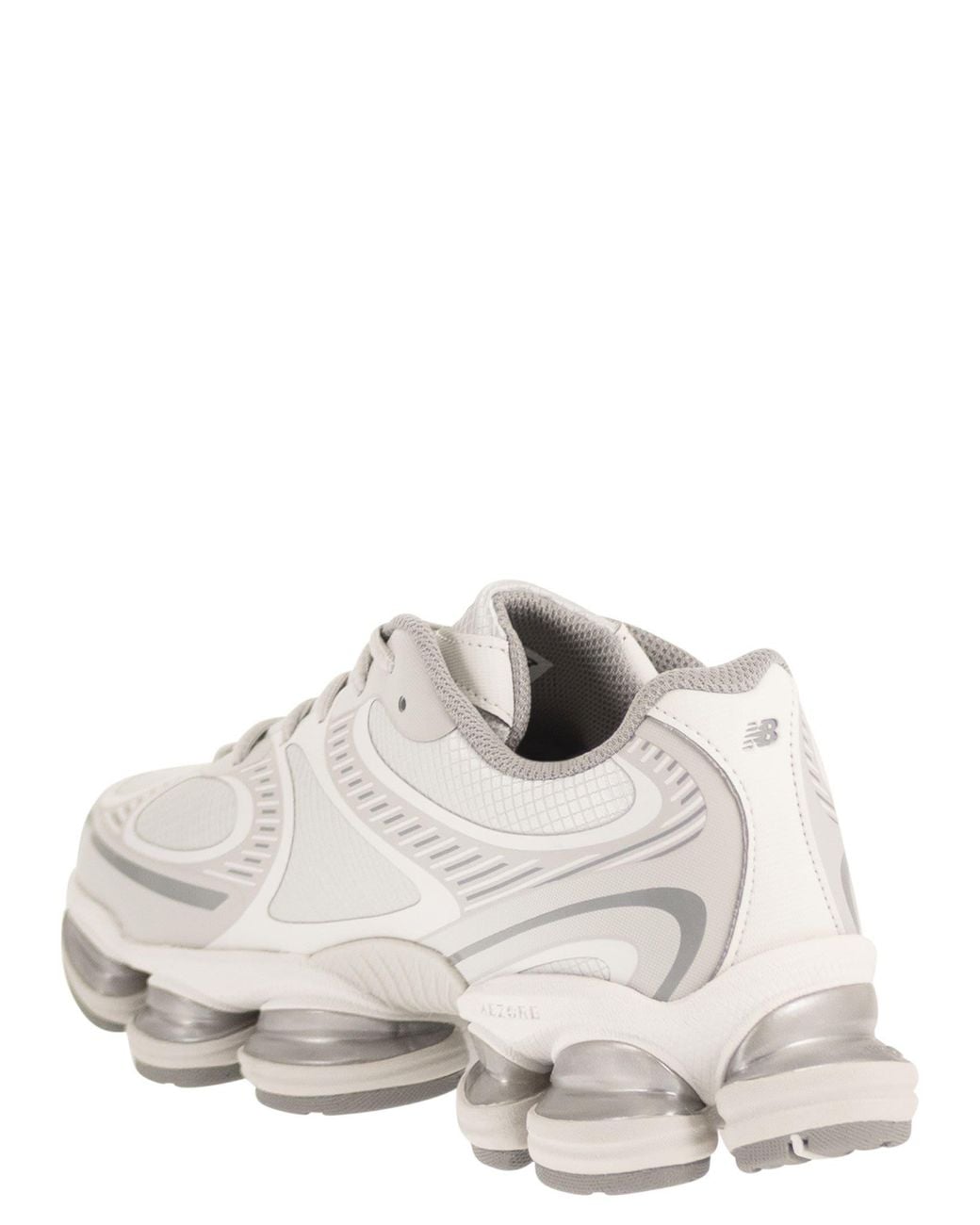 New Balance White Abzorb 2000