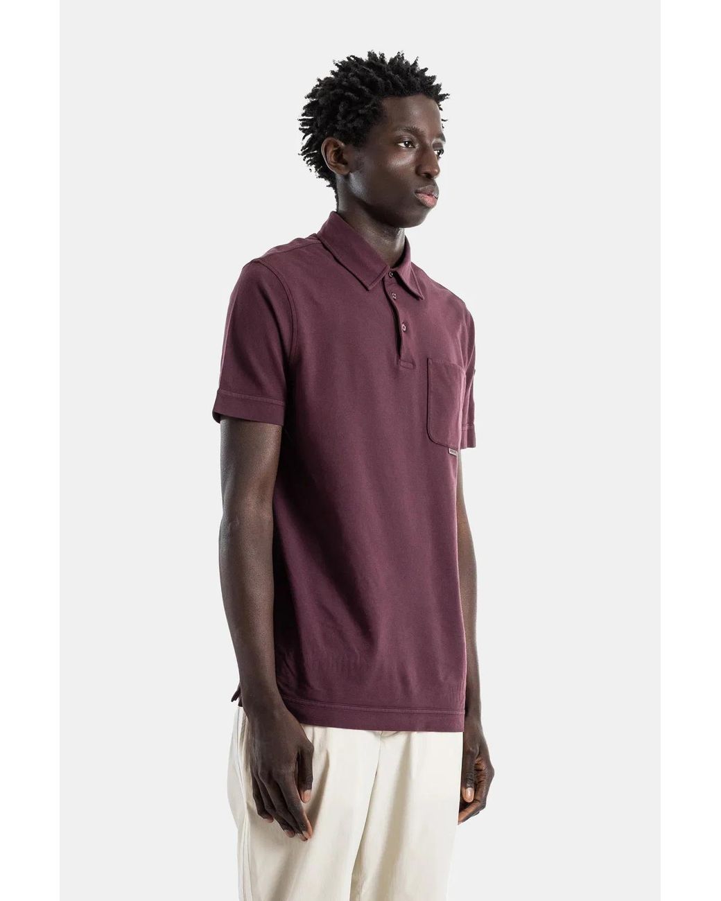 Moncler Purple Polo Coton Piqué Bordeaux Lavé Poche Poitrine Logo Métal for men