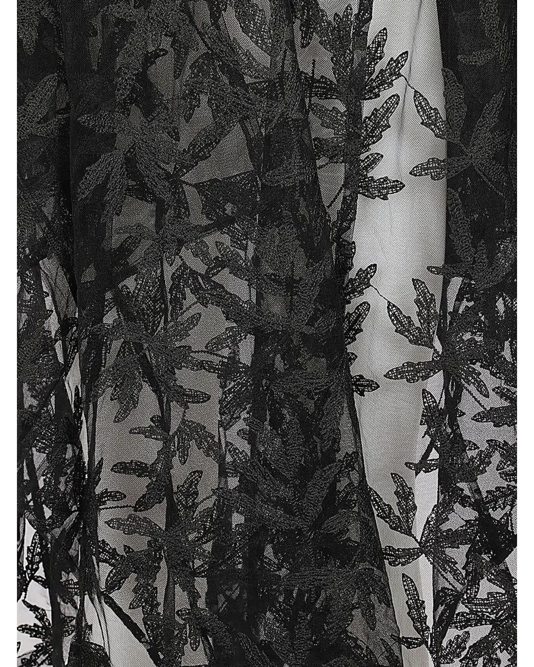 Moyuru Black Embroidered Long Jacket
