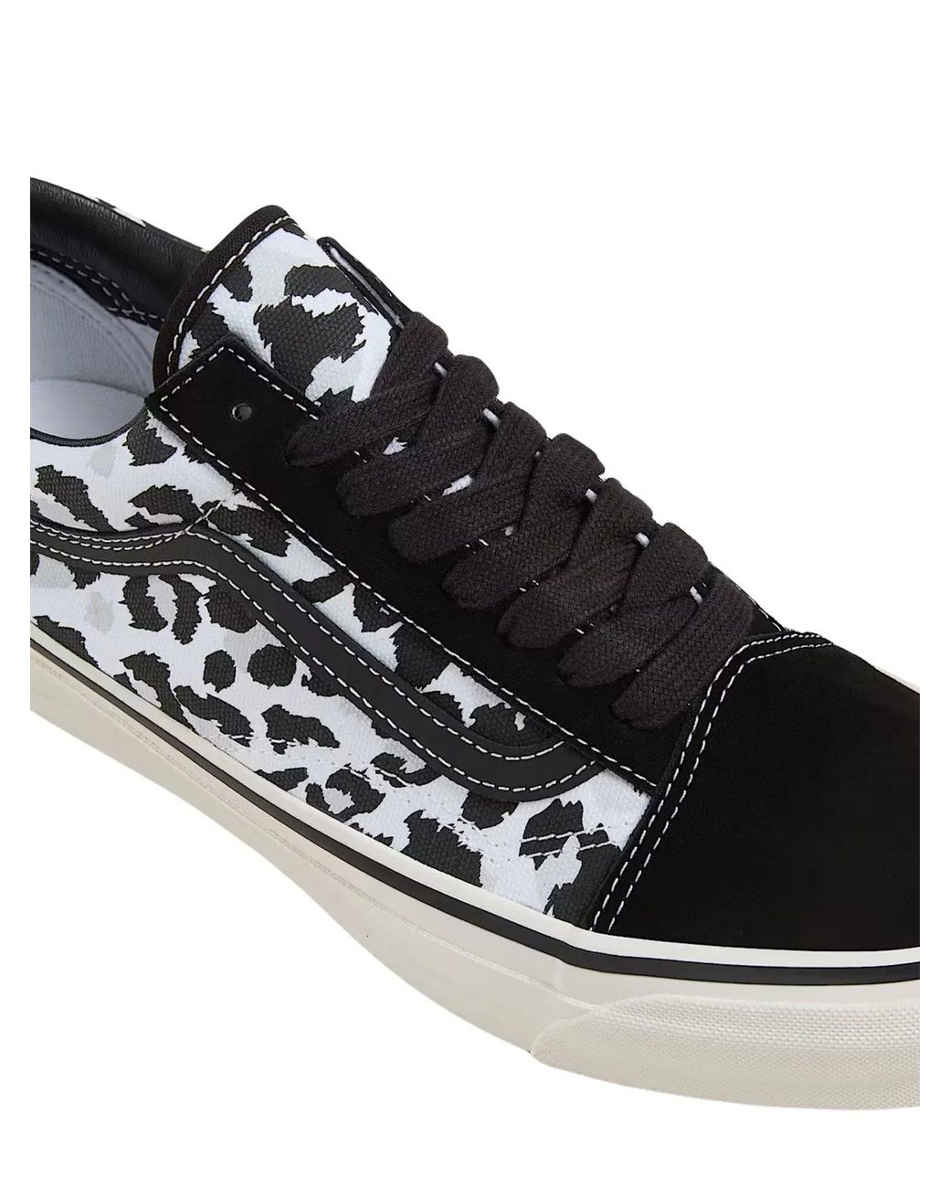 Vans Black Old Skool Sneakers