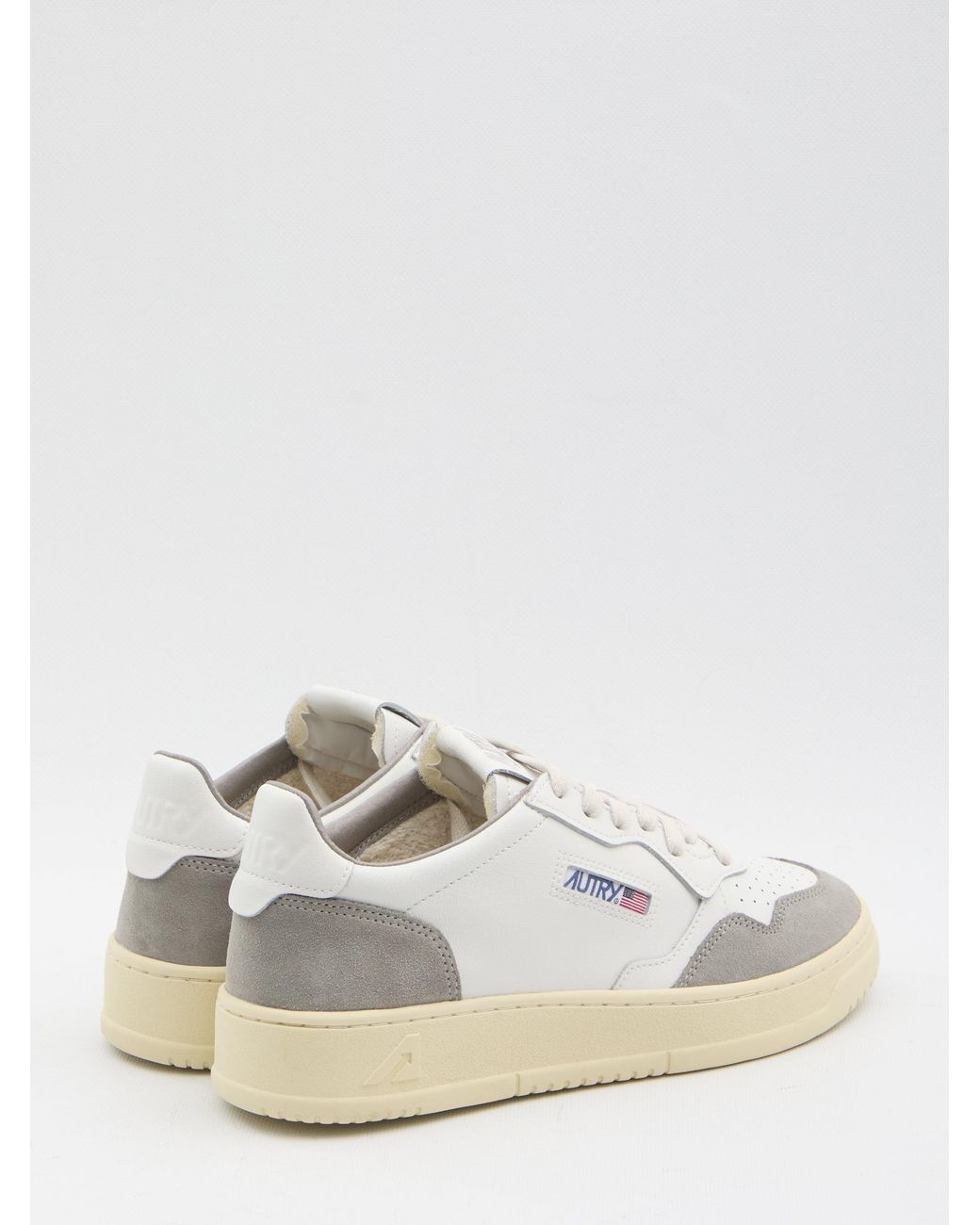 Autry White Medalist Low for men