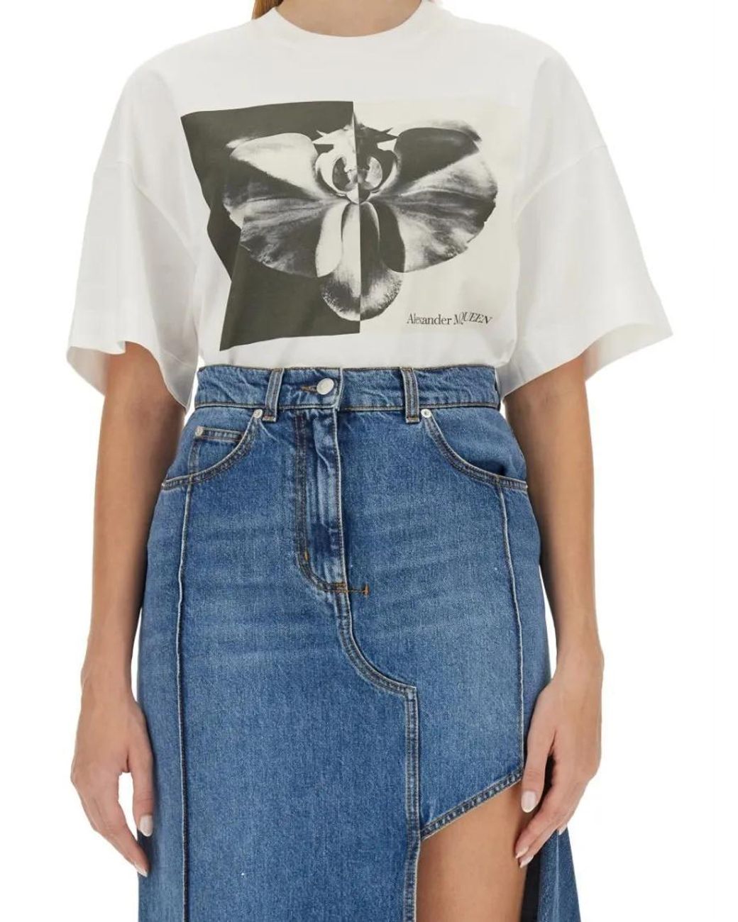 McQueen Photographic Orchid T-Shirt in Blau | Lyst DE