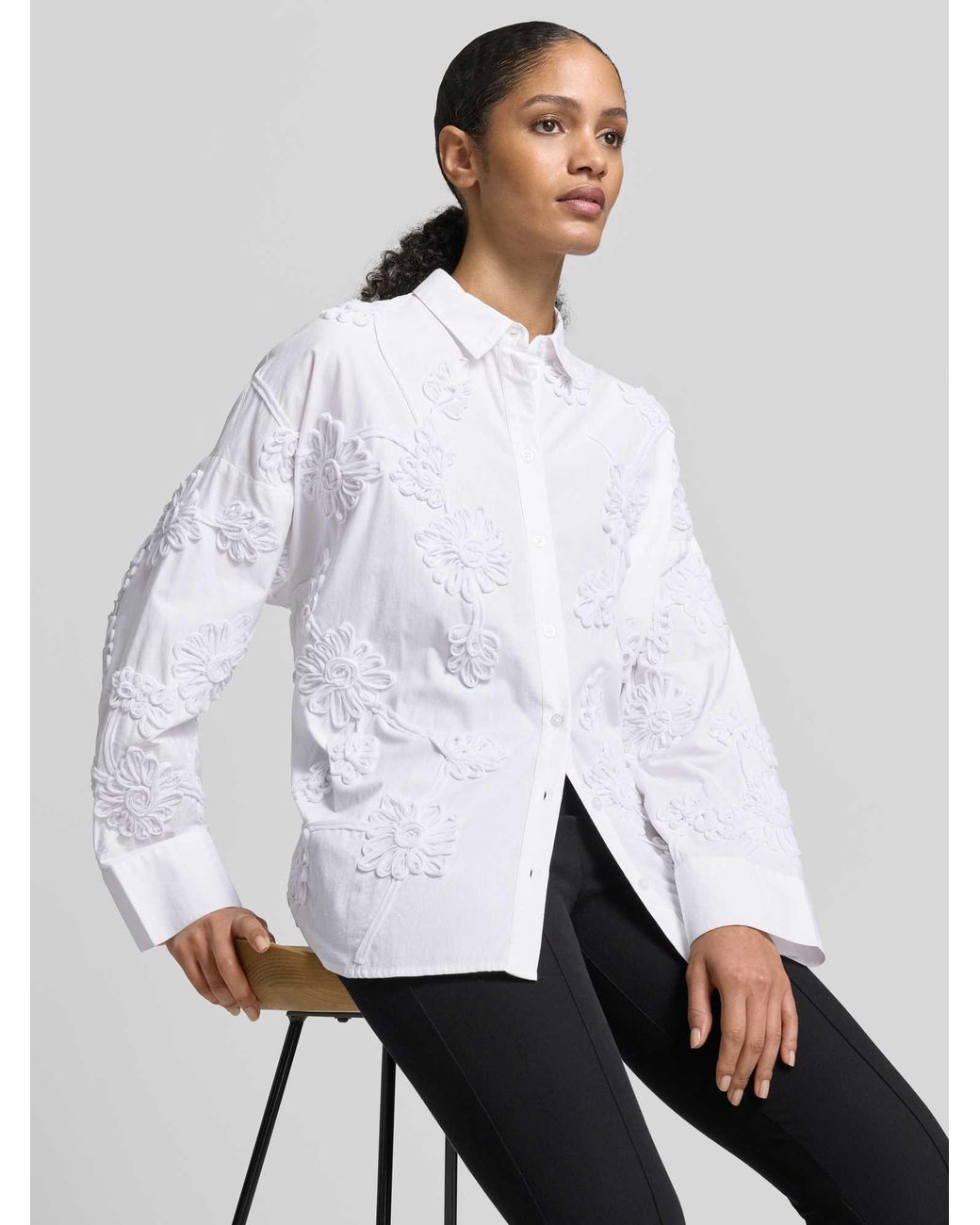Jake*s Relaxed Fit Overhemdblouse Met All-Over Bloemenmotief Garnering in het White