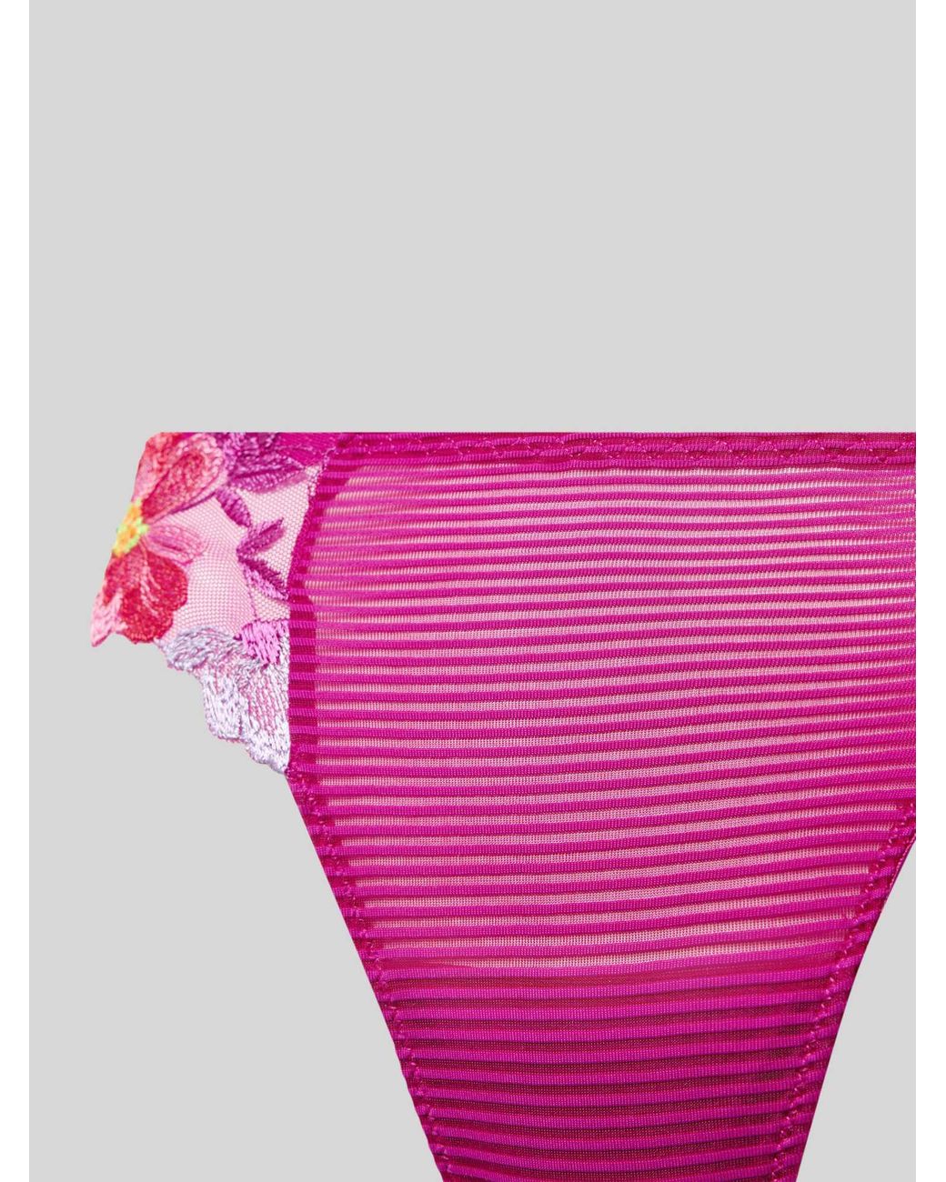 Marie Jo Strings in het Pink