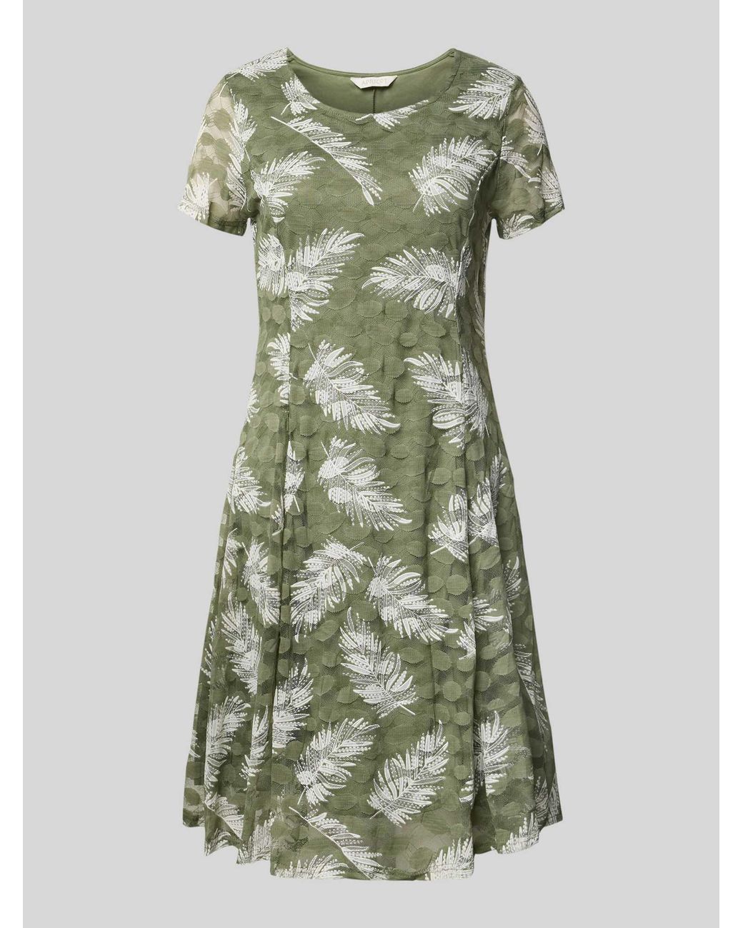 Apricot Knie-Lange Jurk Met Ronde Hals in het Green