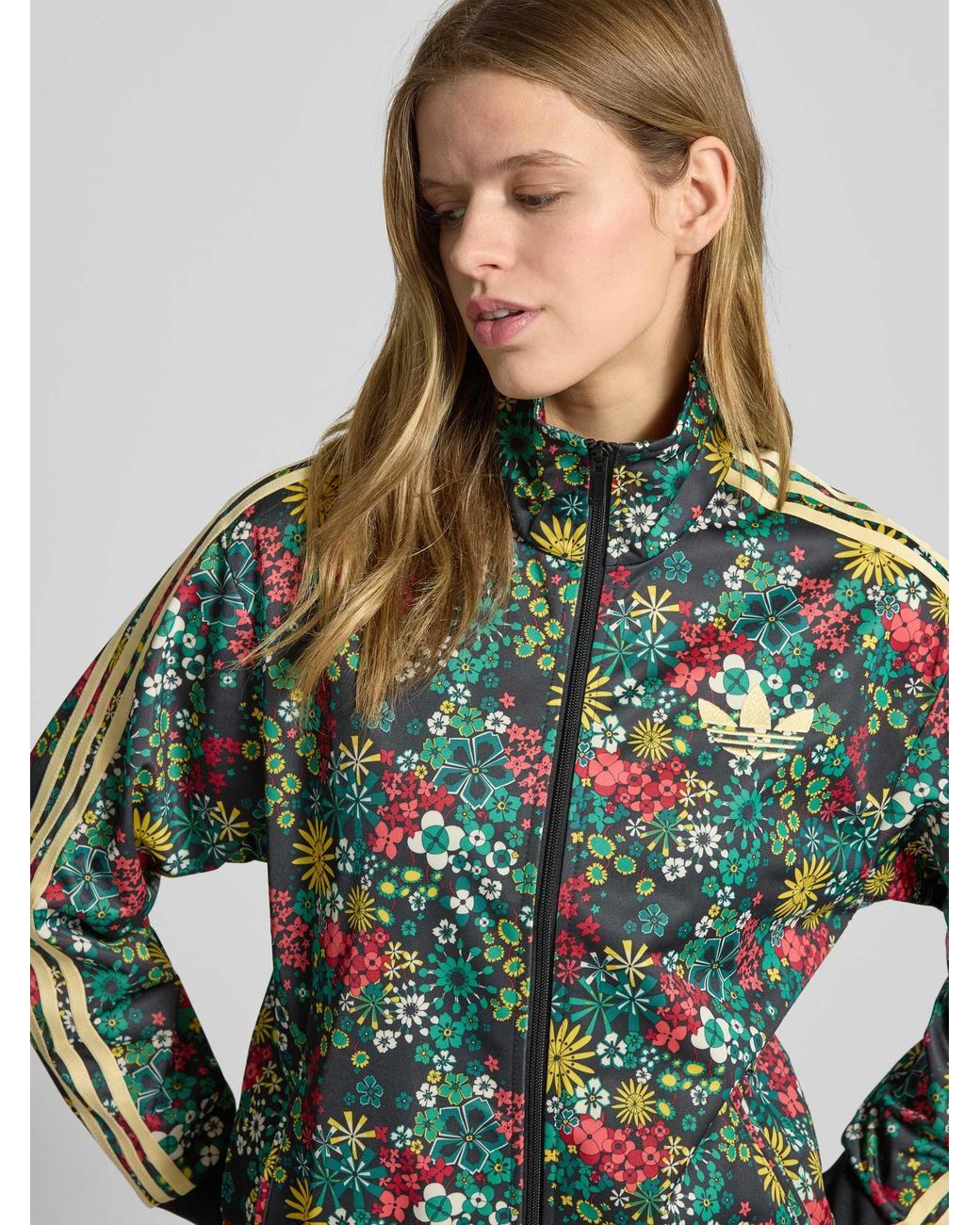 Adidas Originals Regular Fit Jack Met Gestikt Logo Model 'Firebird' in het Green