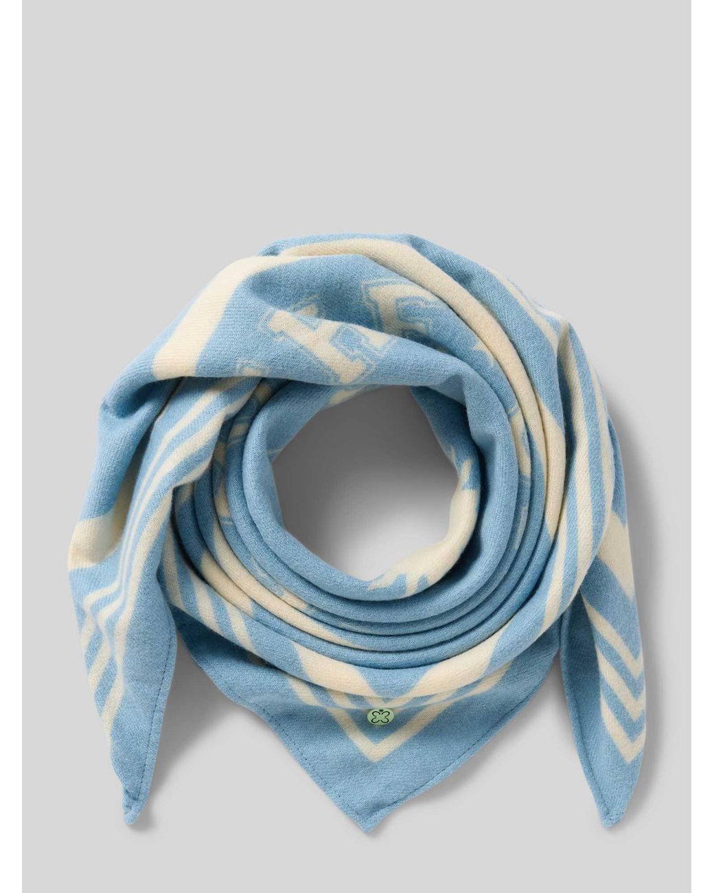 Codello Sjaals in het Blue
