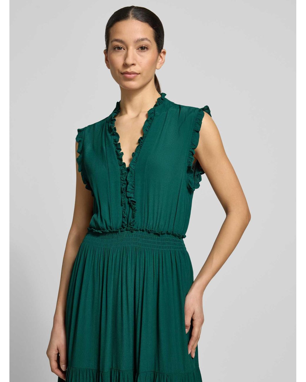 Apricot Maxi-Jurk Van Viscose Met V-Hals En Ruches in het Green