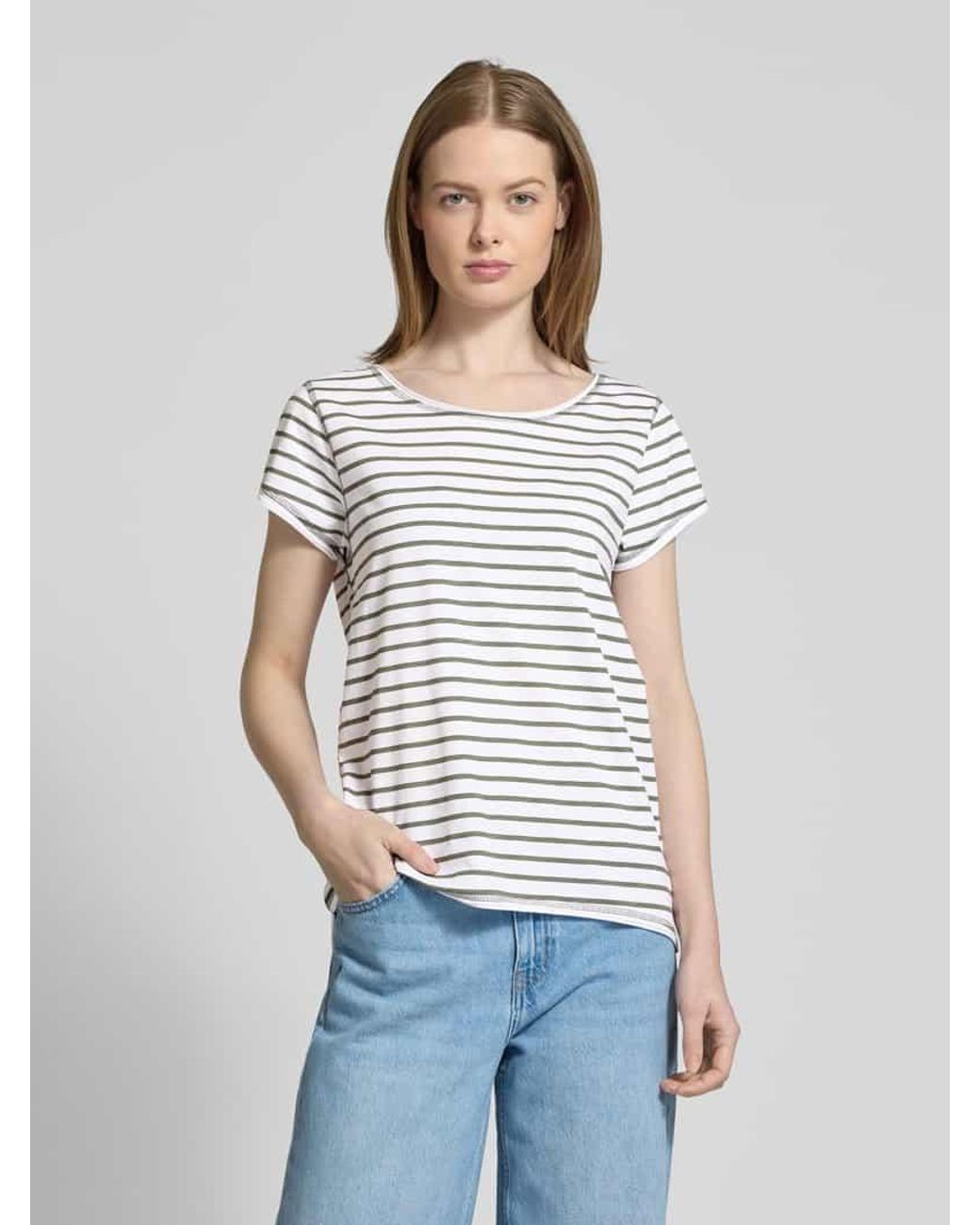 Christian Berg Women Gray T-Shirt mit Kappärmeln