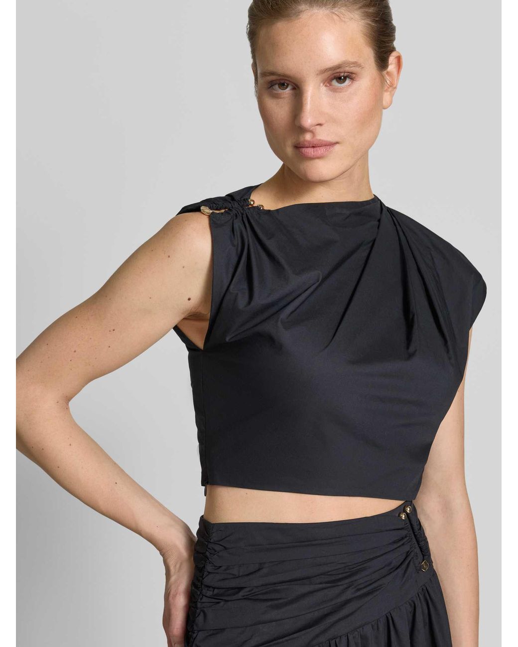 Forever New Tops in het Black