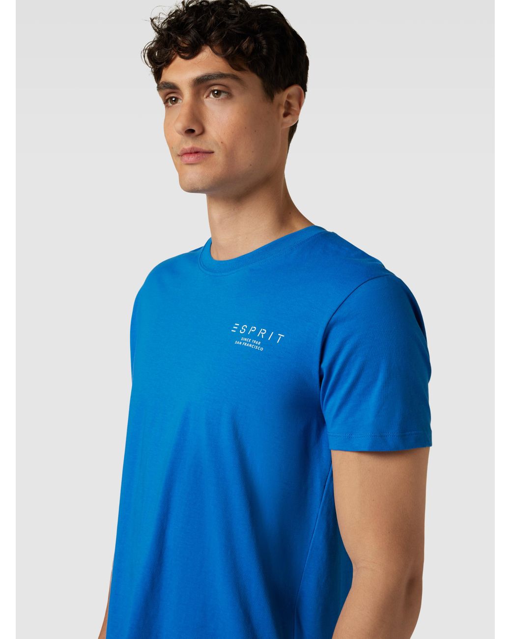 Esprit T-Shirt in unifarbenem Design mit Label-Print in Blau für Herren |  Lyst DE