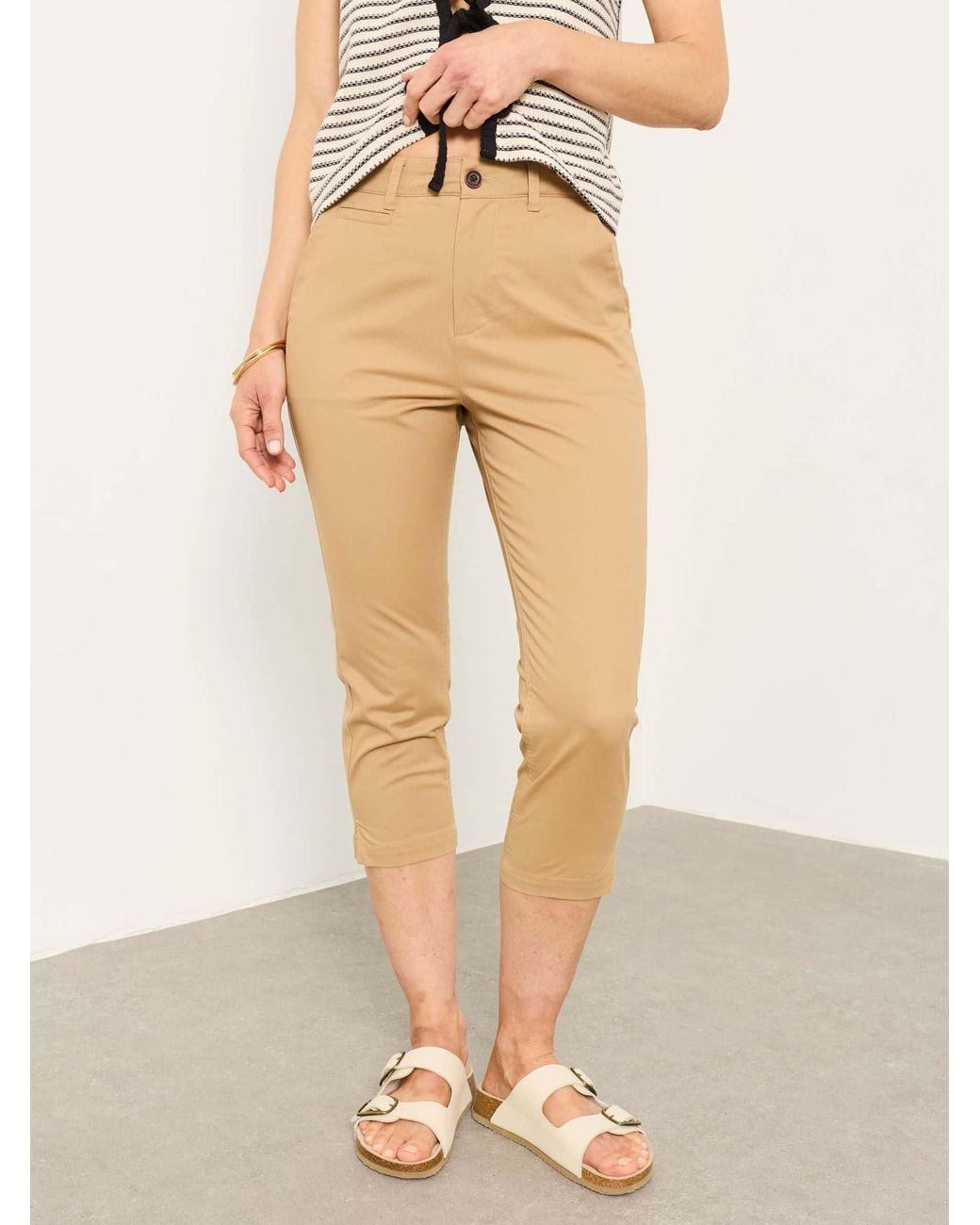 FatFace Natural Farnham Crop Chino