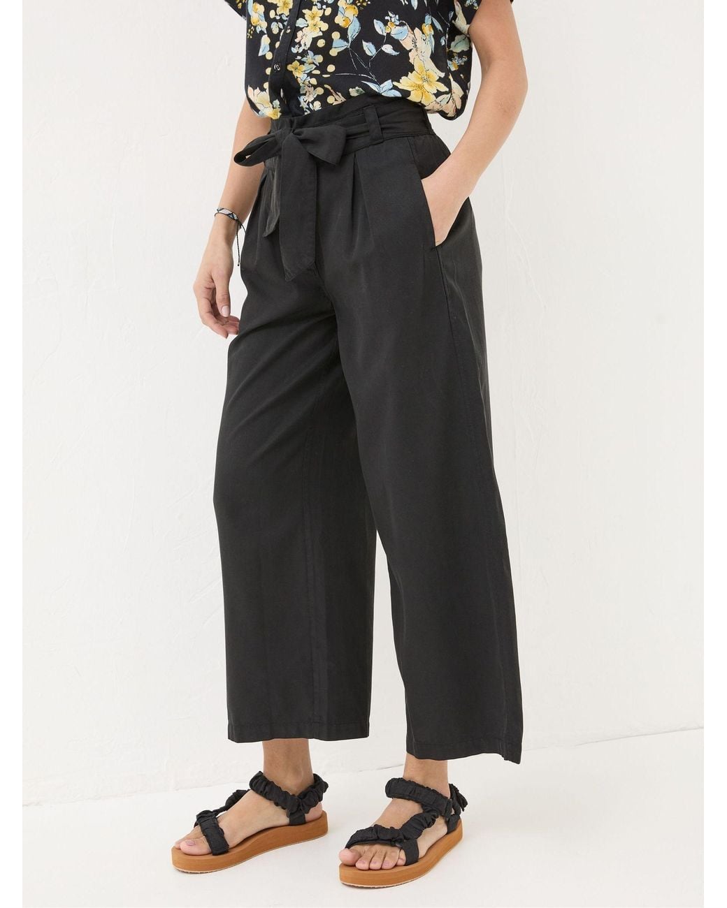 FatFace White Mina Cropped Trousers