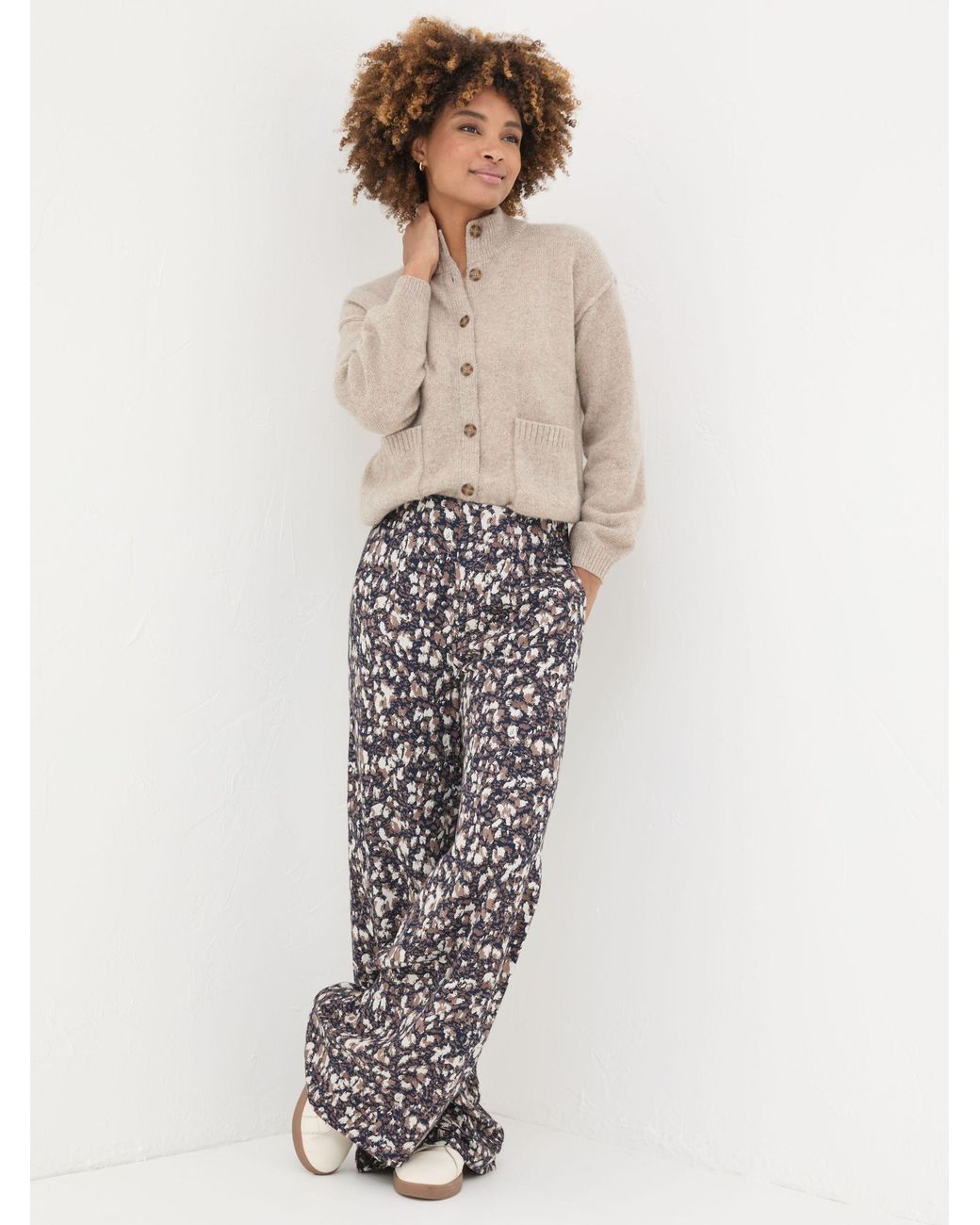 FatFace White Ines Mark Make Trousers