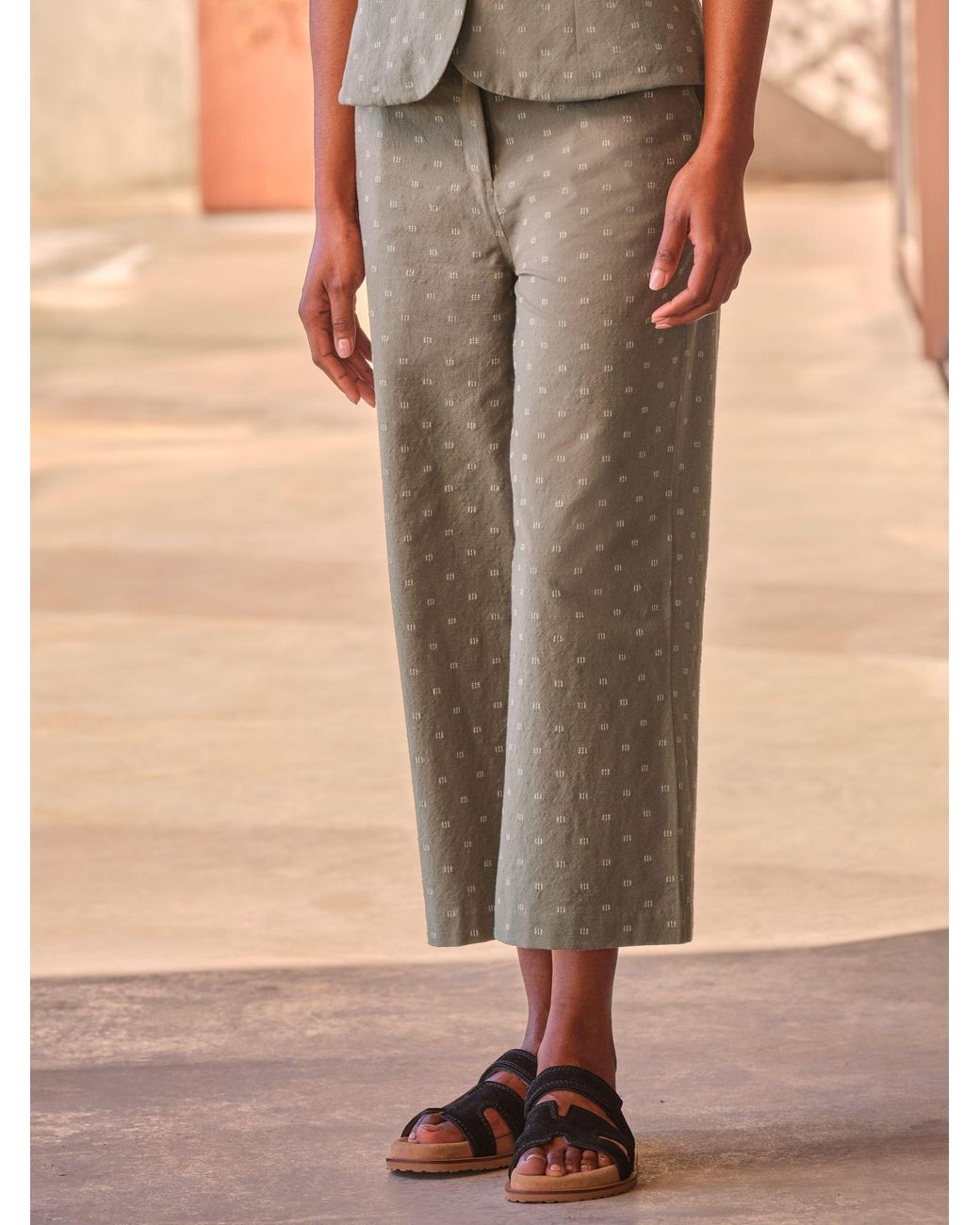 FatFace Natural Nina Embroidered Cropped Trousers