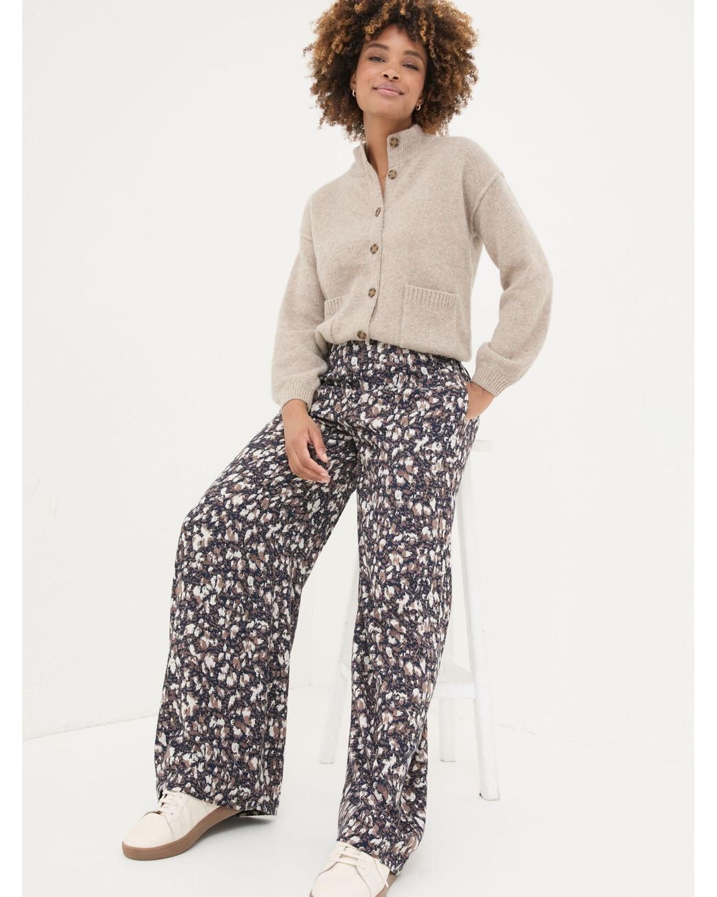 FatFace White Ines Mark Make Trousers