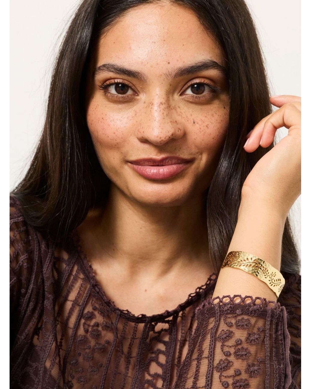 FatFace Natural Leaf Bangle