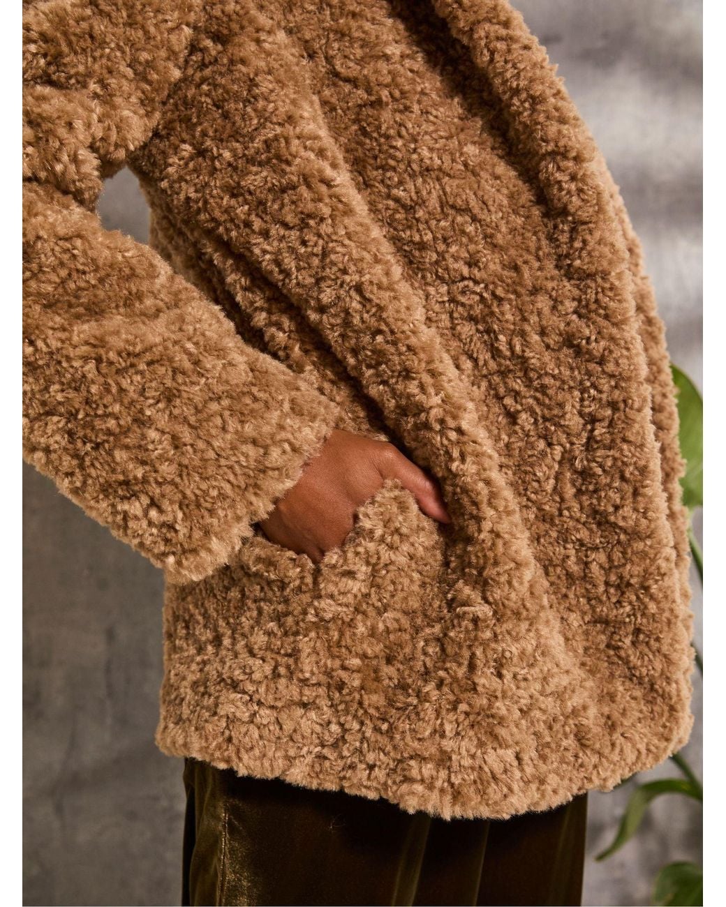 FatFace Natural Maggie Short Teddy Coat