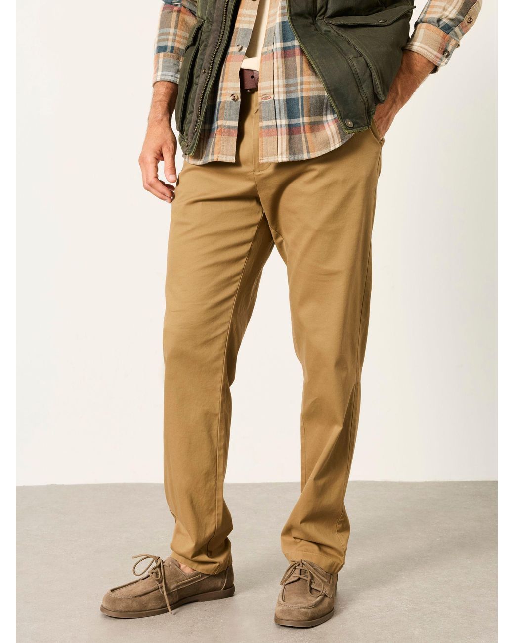 FatFace Natural Bosbury Tailored Fit Smart Chino Trousers for men
