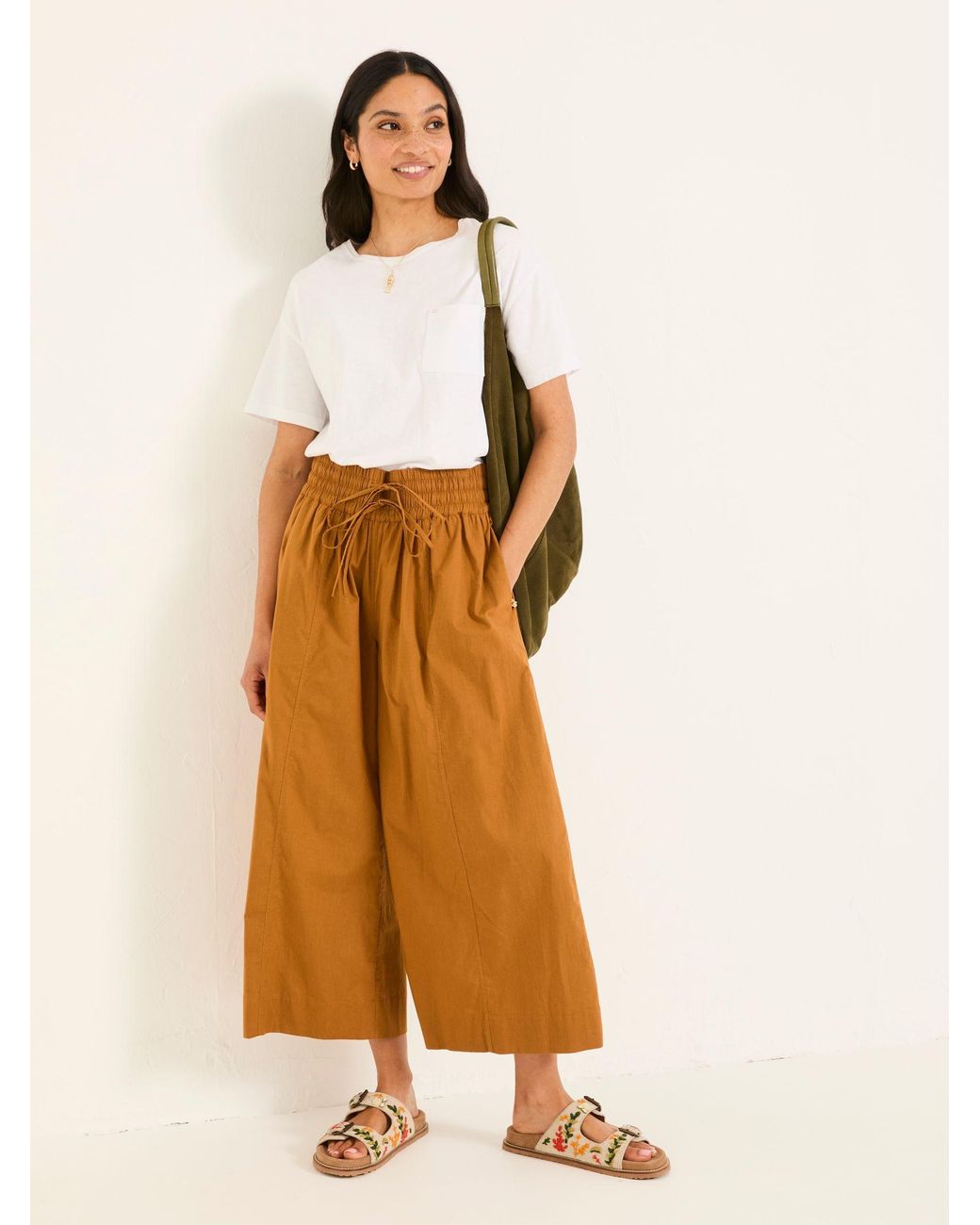 FatFace Natural Aubrey Wide Leg Crop Trouser