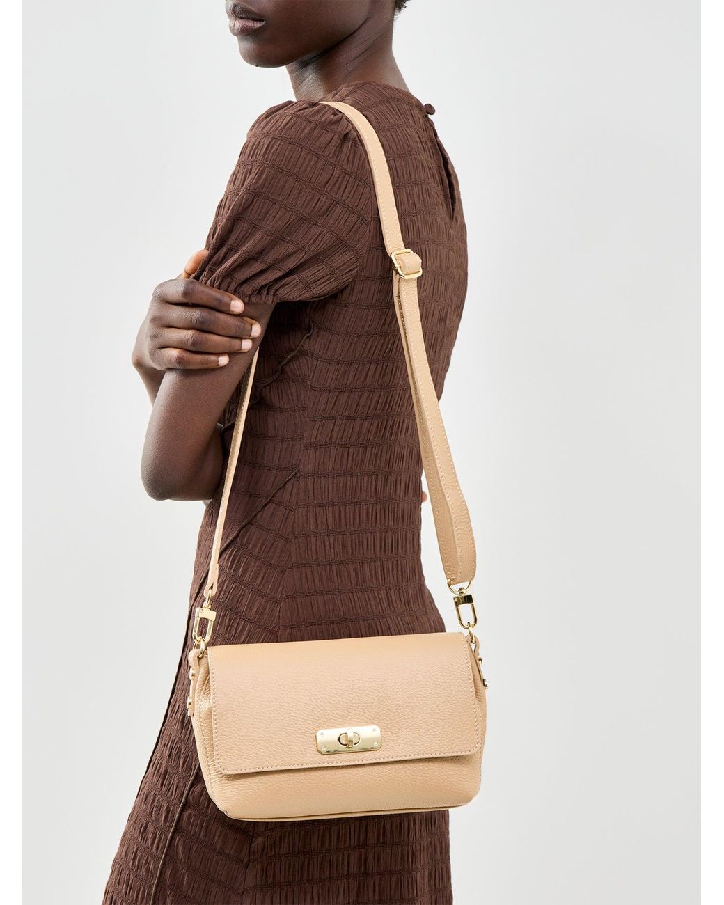 Apatchy London Natural Maisie Midi Tan Crossbody Bag