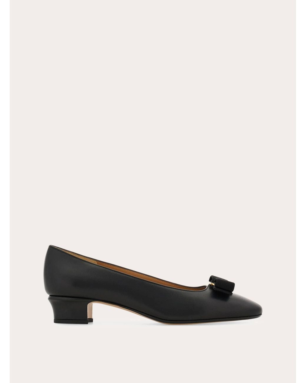 Ferragamo Multicolor Vara Pump .5