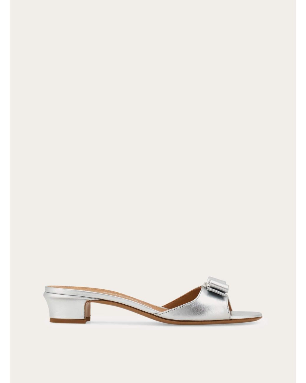 Ferragamo Natural Vara Bow Slide .5