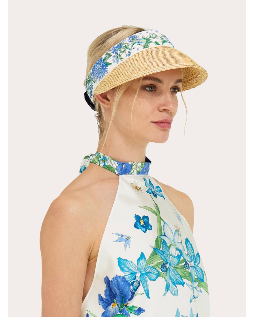 Donna Visiera di Ferragamo in Blue