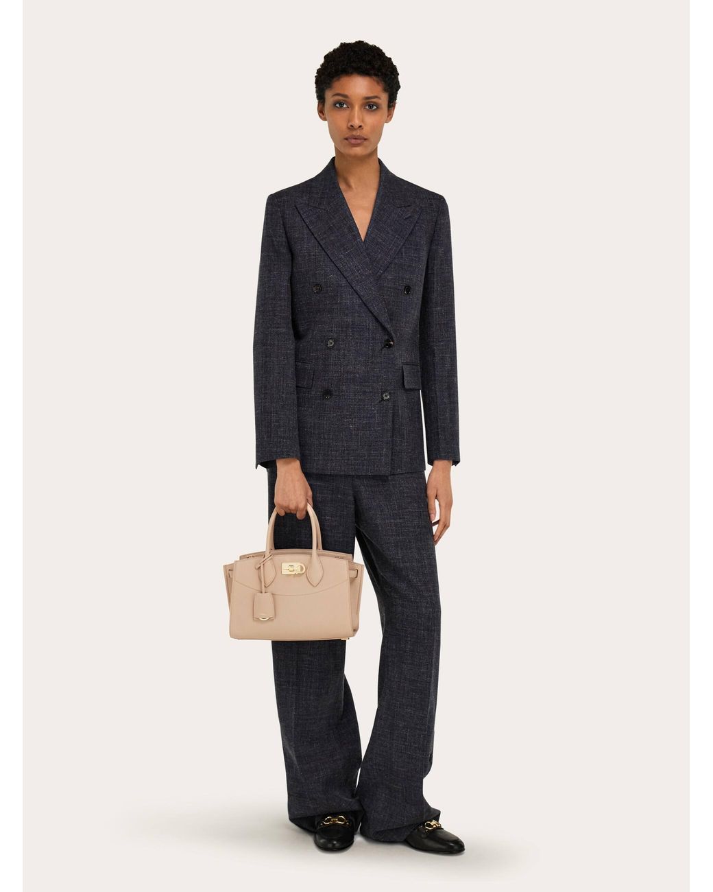 Ferragamo Natural New Studio Soft Bag (M)