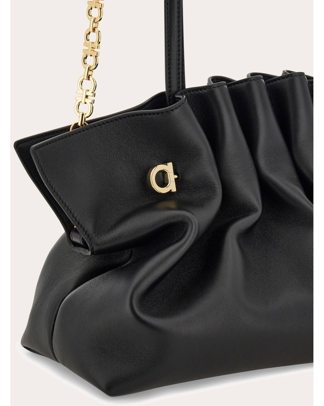 Ferragamo Black Soft-Bag (M)