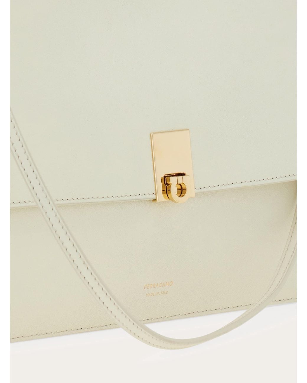 Ferragamo Natural Cara Bag (S)