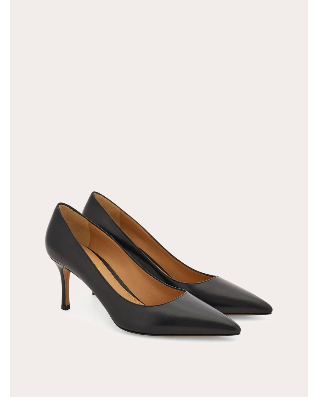 Ferragamo Natural Plain Pump