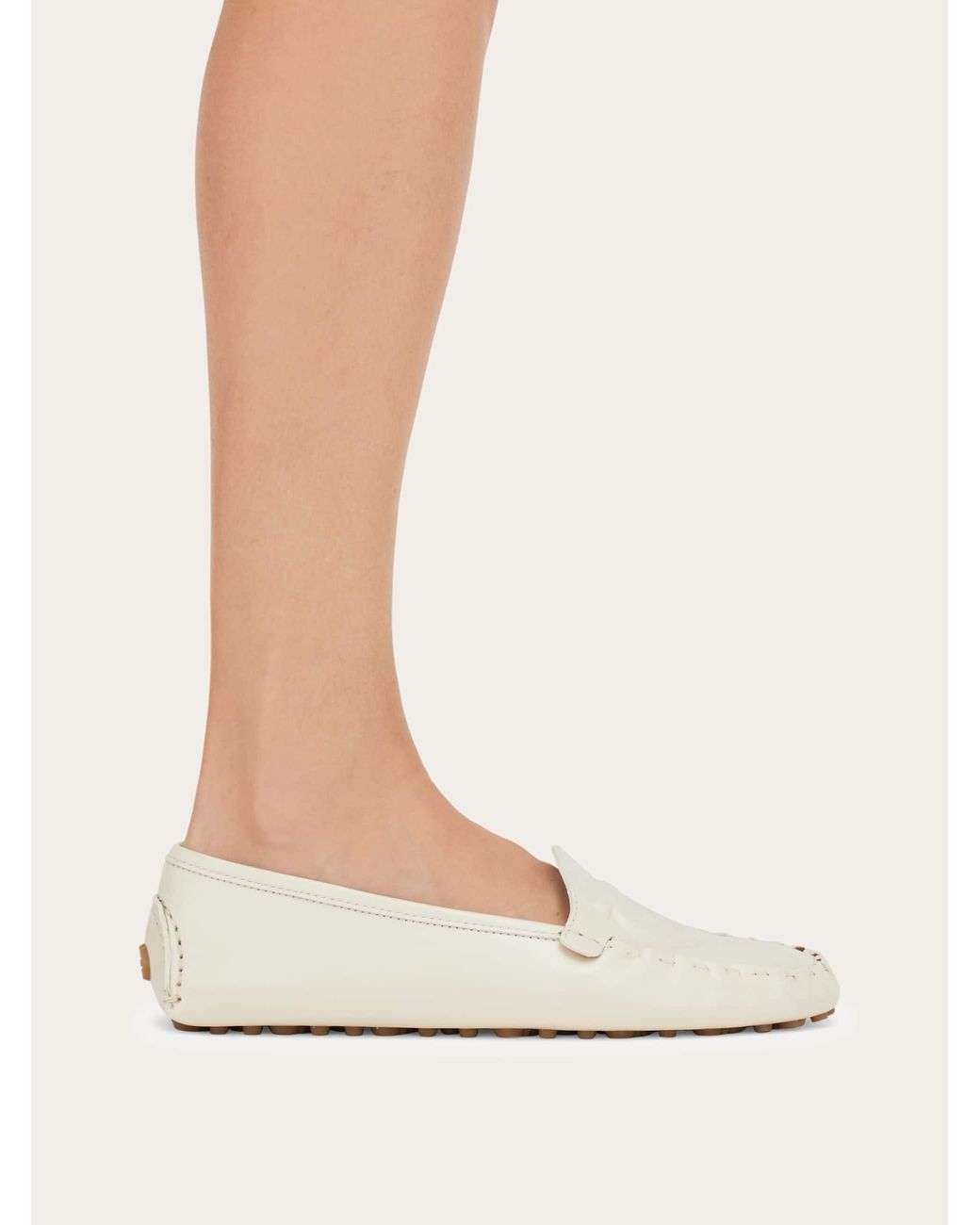 Ferragamo Natural Gancini Detail Driver .5