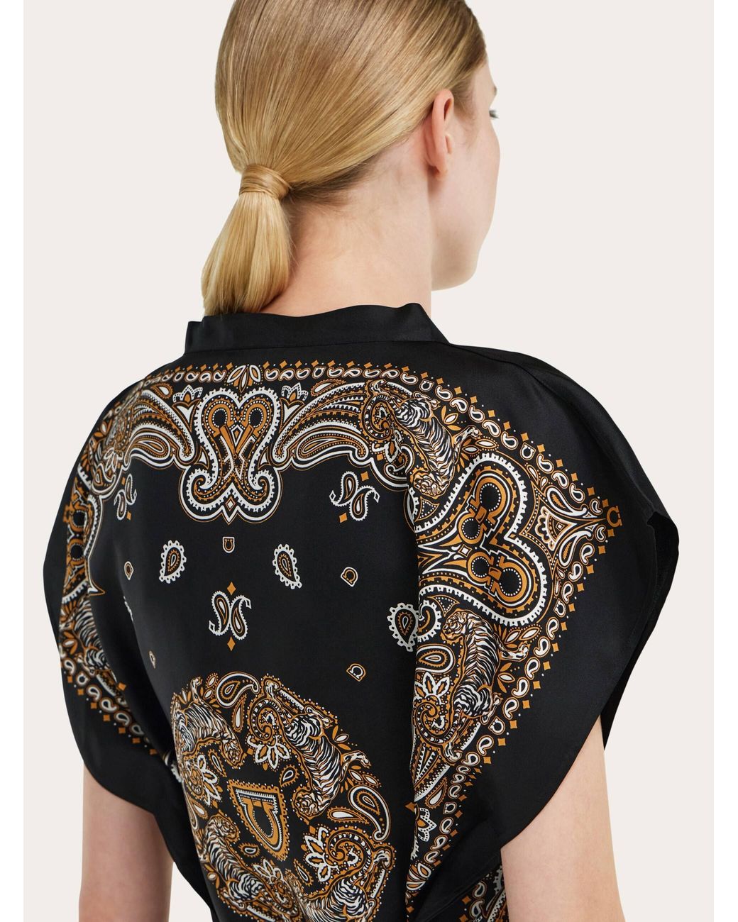 Ferragamo Black Arabesque Print Poncho