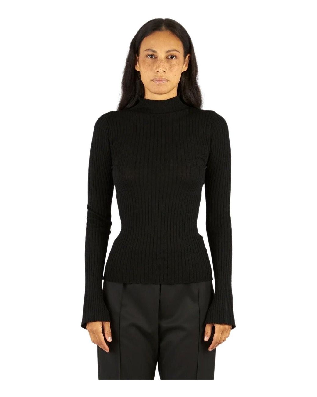 Pull Canalé Connie Cruna en coloris Black