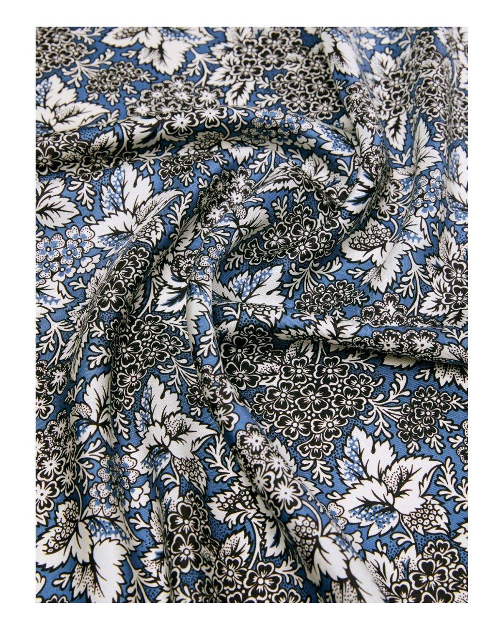 Weekend by Maxmara Metallic Onesto Foulard Scarf