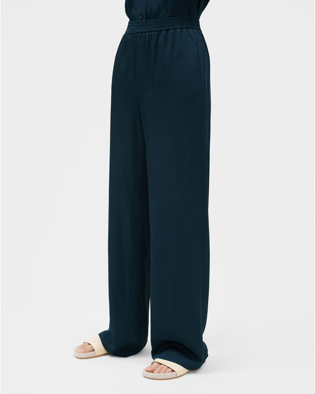 Filippa K Synthetic Phoebe Trouser 